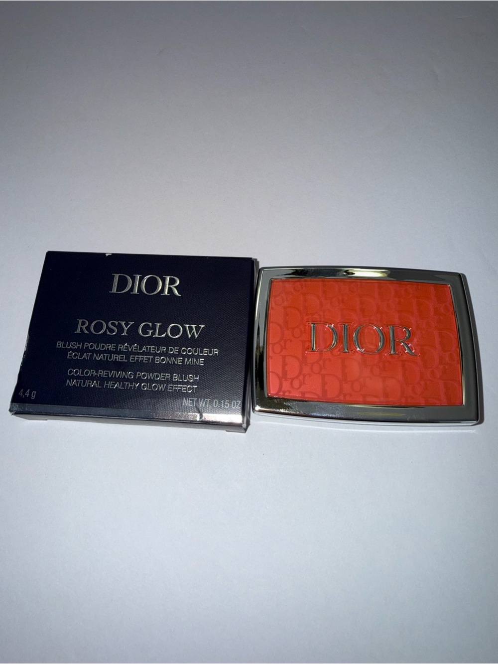 DIOR Rosy Glow Color-Reviving Powder Blush — 061 Poppy Coral